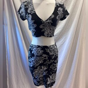 Charlotte Russe Mini Bodycon Skirt Wrap Crop Top Set Black White Floral Medium